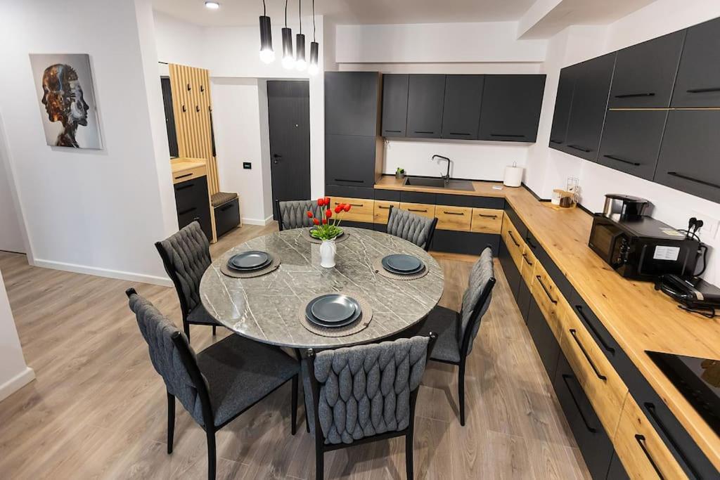 Royal Family Apartment